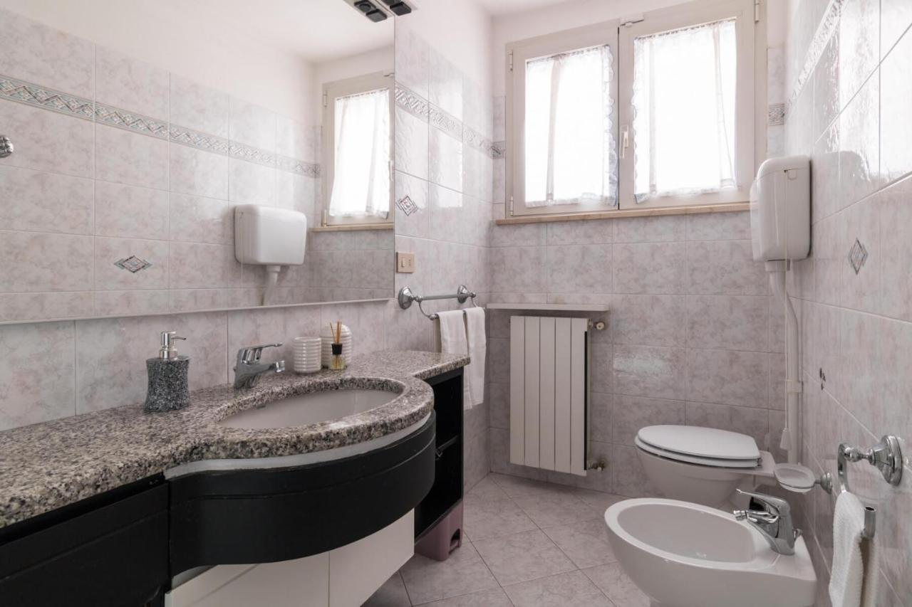 Villa Francesco Appartamento La Ruota Дезенцано-дель-Гарда Экстерьер фото